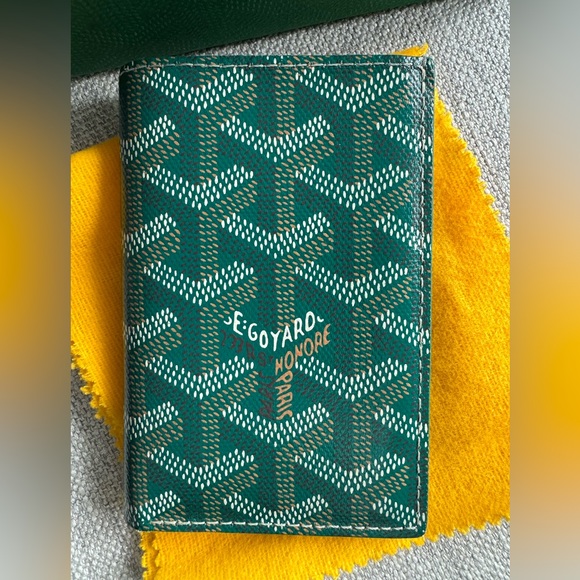 GOYARD Saint-Pierre Card Wallet. - Picture 5 of 11